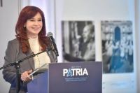 Cristina Kirchner homenajeó a mujeres en el Instituto Patria y volvió a criticar al gobierno de Milei