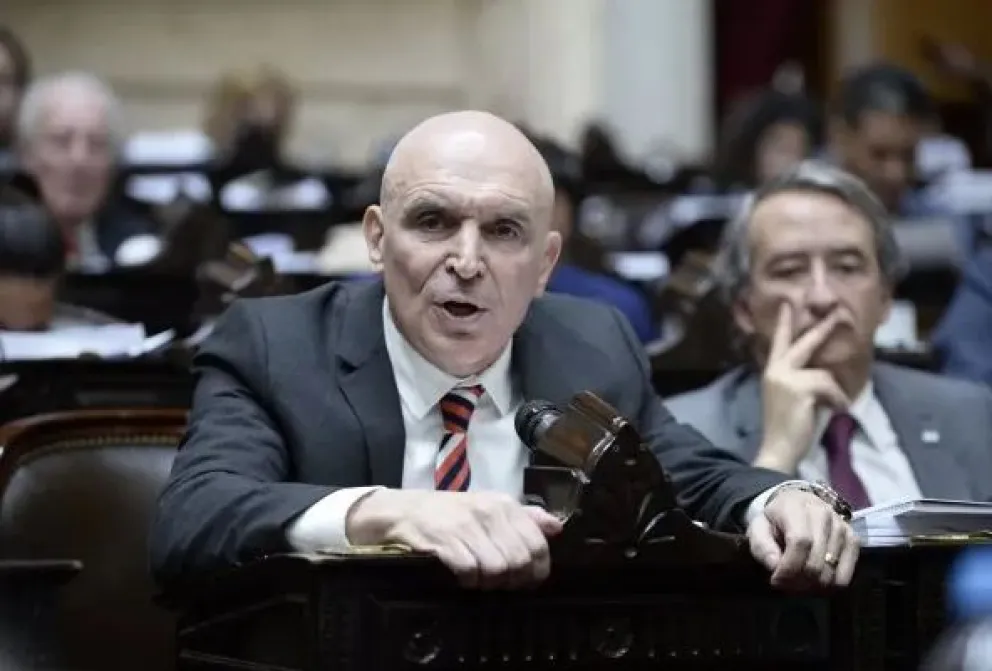 Espert dispara duro contra la CGT: "Sindigarcas"