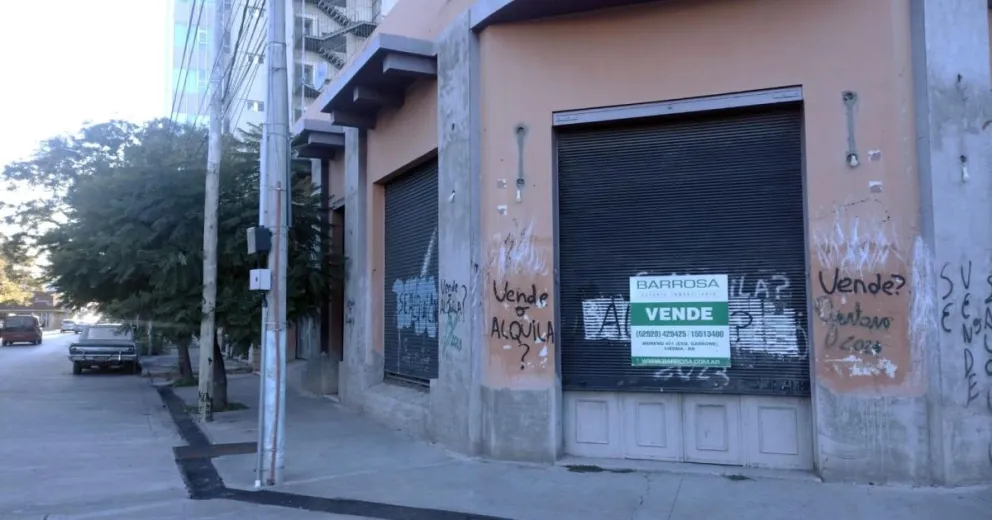 Una icónica esquina de Viedma fue puesta en venta