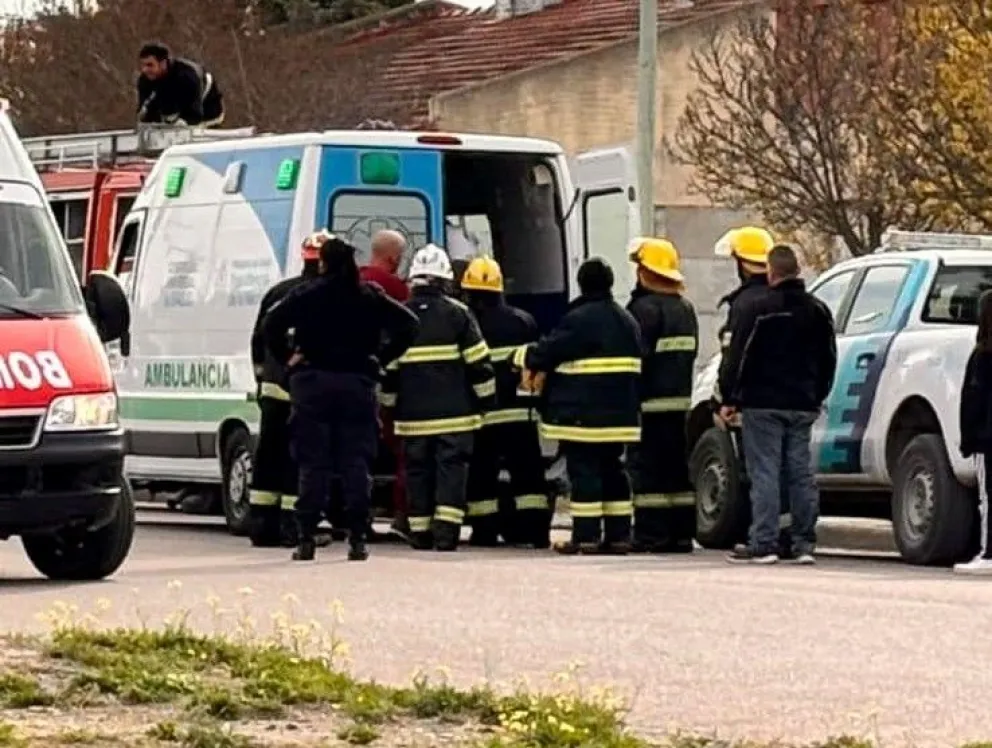 Bomberos rescataron a un chico que cayó en un aljibe 