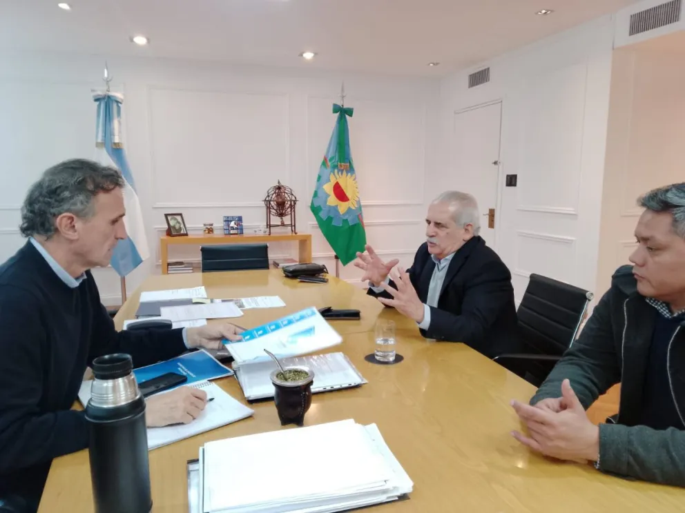 Nuevo impulso para solucionar el problema cloacal de Patagones 