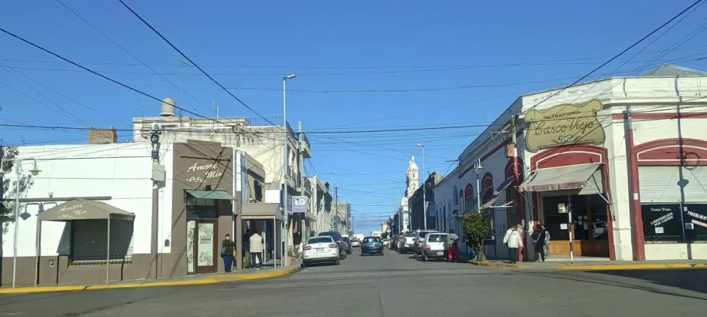 La zona centro de la ciudad será uno de los lugares en donde se ordenará el estacionamiento. 