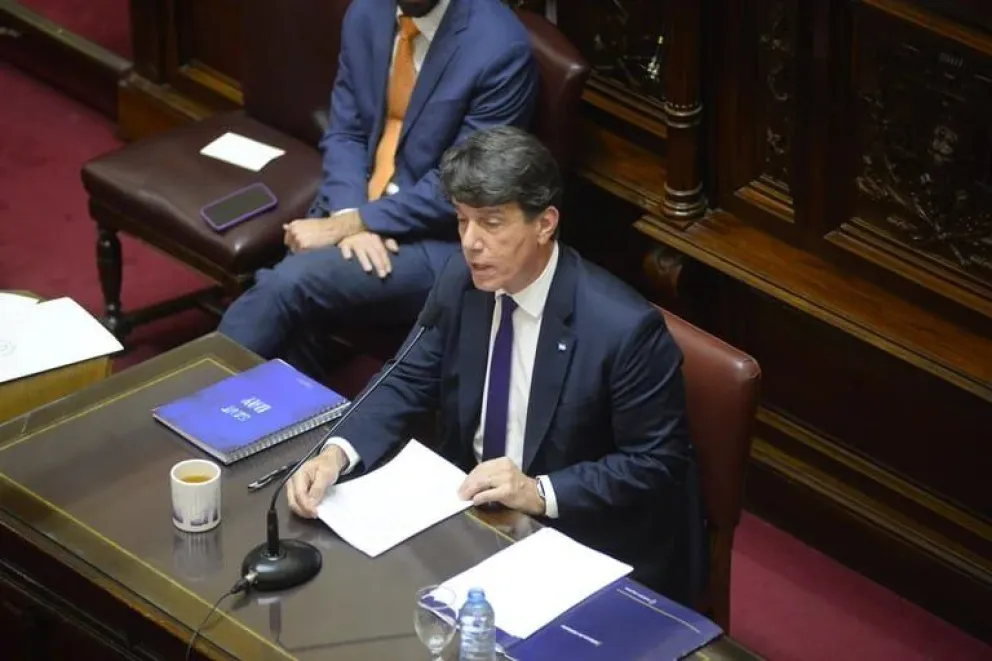 Posse anticipó una inflación interanual del 139%: a cuánto espera el Gobierno que llegue el dólar