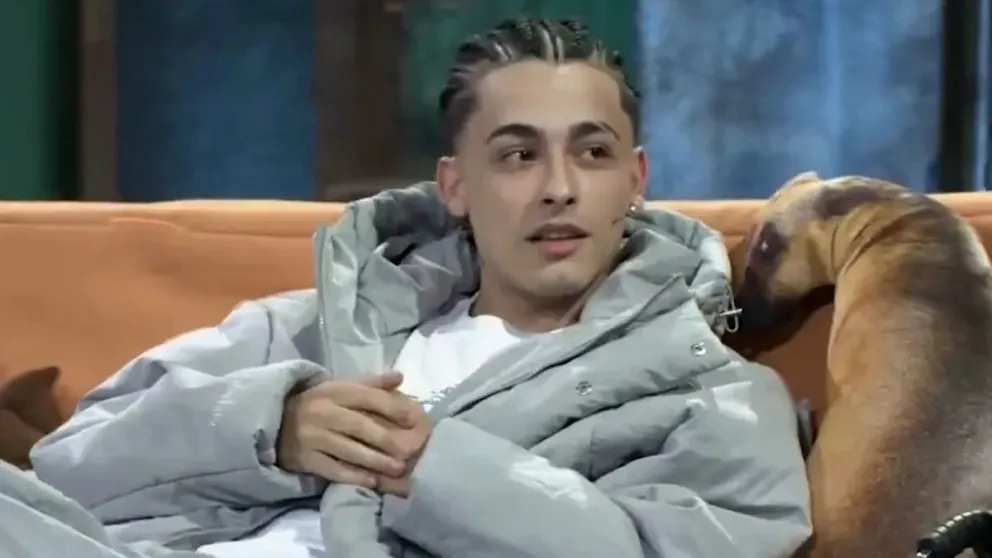 Trueno contó que se quedó sin dinero por una estafa de su equipo: "Se robaron todas mis canciones"