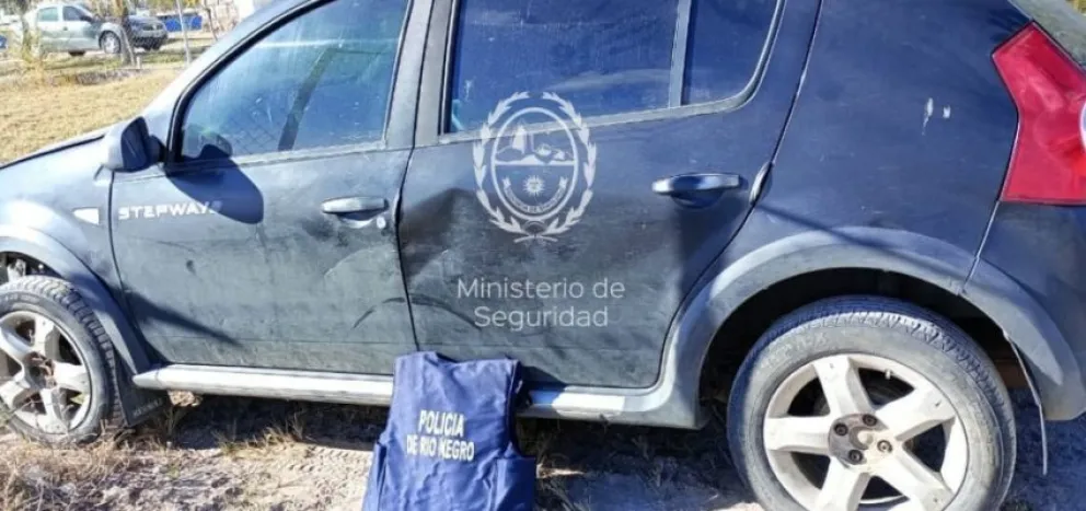 Estafaron en Santa Cruz al dueño de un Sandero y el auto apareció luego en Río Negro