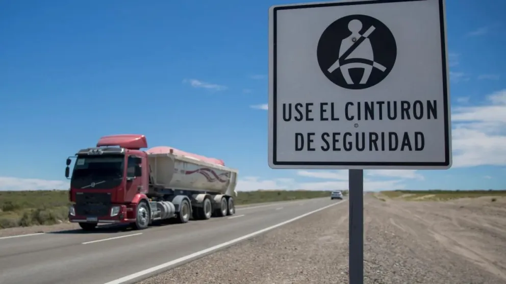 Echarren: “El peaje al tránsito pesado permitirá mantener nuestras rutas”