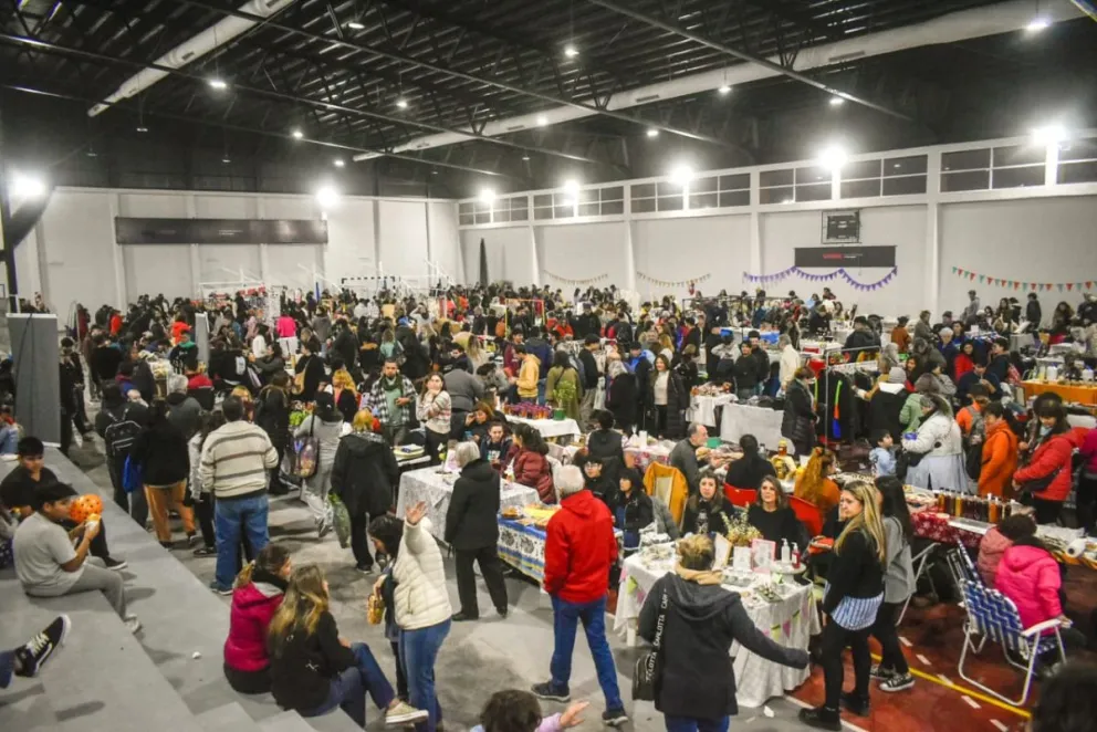 La Feria “Ida y Vuelta” estuvo llena de gente y ya no es ninguna sorpresa