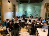 Nutrida concurrencia en la reunión del "Ufo Café Viedma"