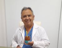 Distinguen a Juan Carlos Guebara como Médico de Familia