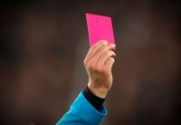 La Conmebol implementará  la "tarjeta rosa" en la Copa América: qué significa 