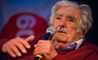 Mujica sobre su lucha contra el cáncer de esófago: "Ando jodido"