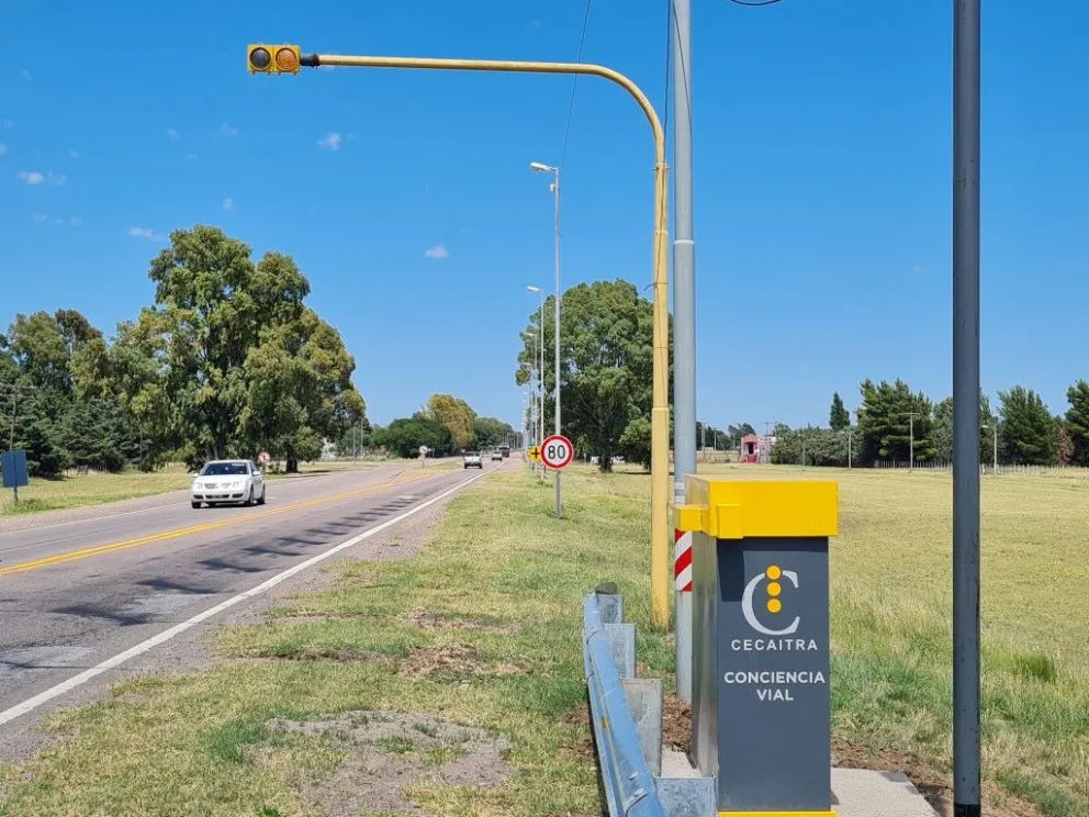 Llueven las multas a los distraídos que viajan hacia a Bahía Blanca o desde ella