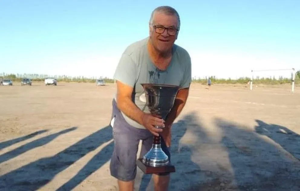 Falleció un jugador de fútbol en la división de veteranos de Viedma