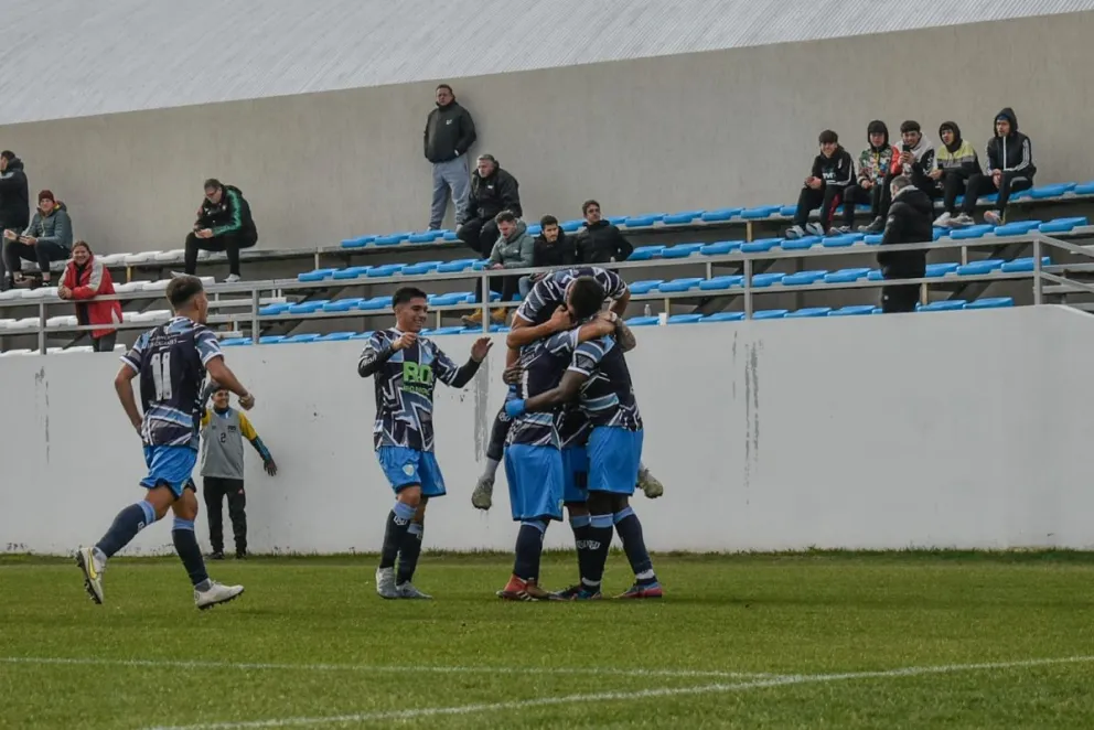 Goleada de Sol de Mayo ante el “Papero” para acomodarse en la tabla