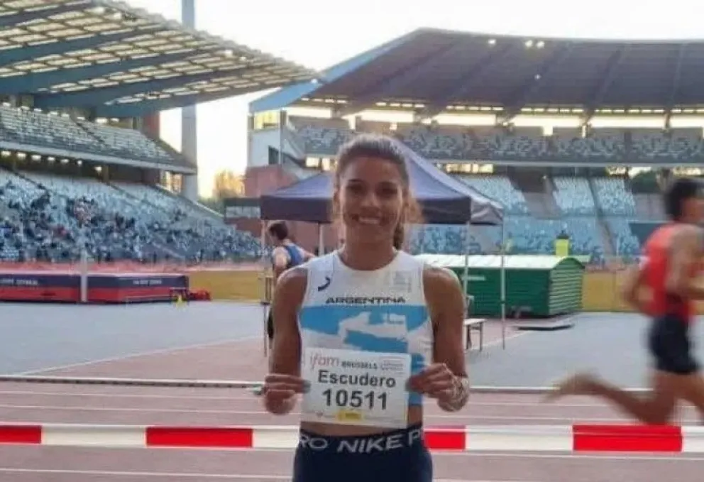 Martina, imparable: la atleta cipoleña a un paso del récord nacional y de los Olímpicos