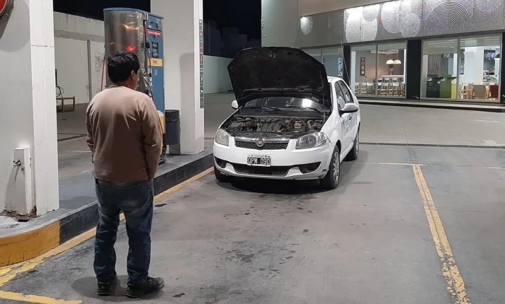 Siempre faltan 5 para el peso: se normalizó el servicio de GNC en Viedma, pero peligra un nuevo corte