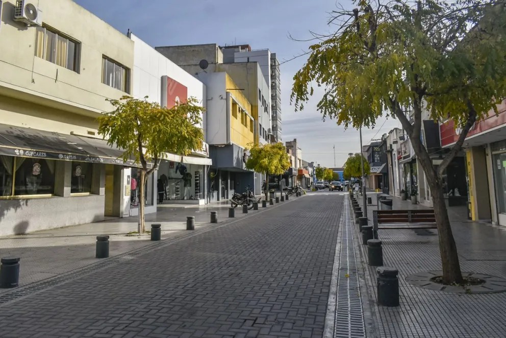 Discrepancias en los reportes meteorológicos para la jornada de hoy en Viedma y la región.