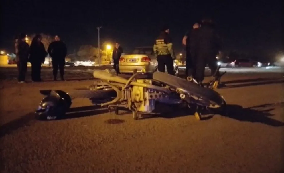 Quejas por los múltiples accidentes en la peligrosa rotonda del Santa Clara