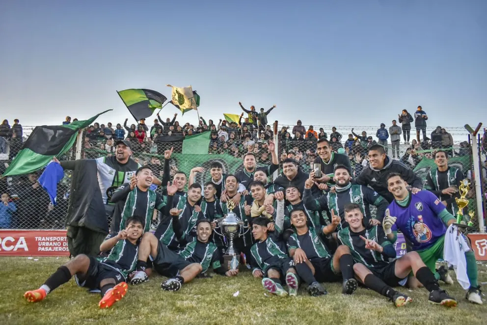 Patagones se viste de Verdinegro: Las 268 sufrió pero se impuso en la final ante Rampla y gritó campeón