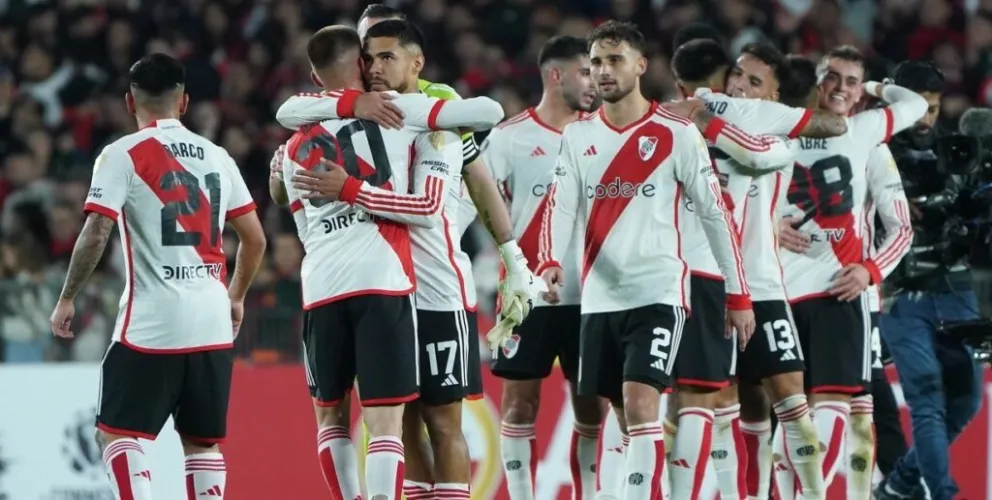 River le ganó a Tigre por 3-1 y quedó a un paso de la punta