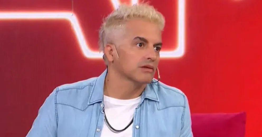 Ángel de Brito revela la controvertida realidad de los periodistas "ensobrados"