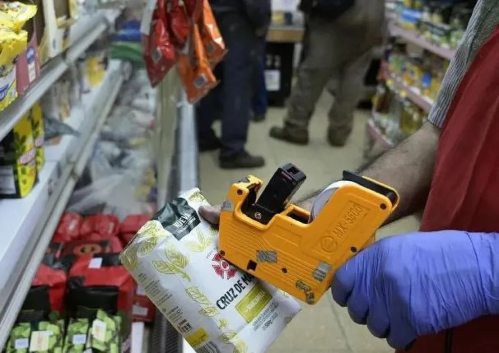 El impacto en los precios: productos de consumo masivo suben hasta un 463% en un año