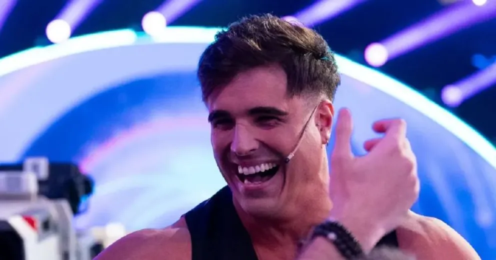 Tras su salida de Gran Hermano Mauro presenta a su nueva novia