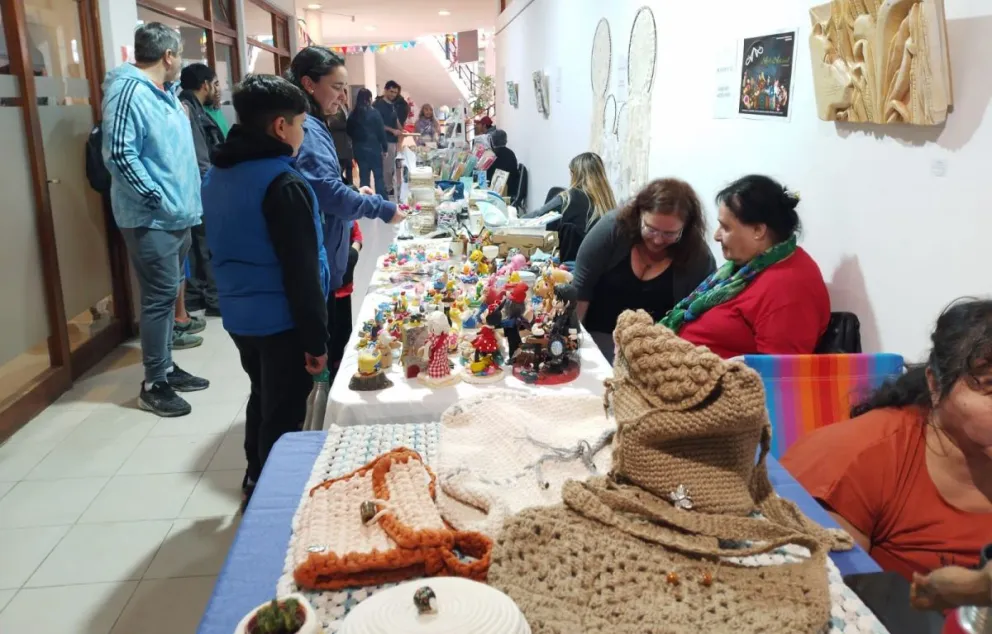 Gran cierre de fin de semana con artesanos y música en vivo en el Centro Cultural 