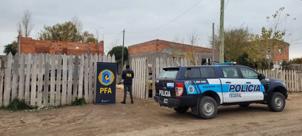 Allanamientos por droga: detenidos, armas y millones secuestrados