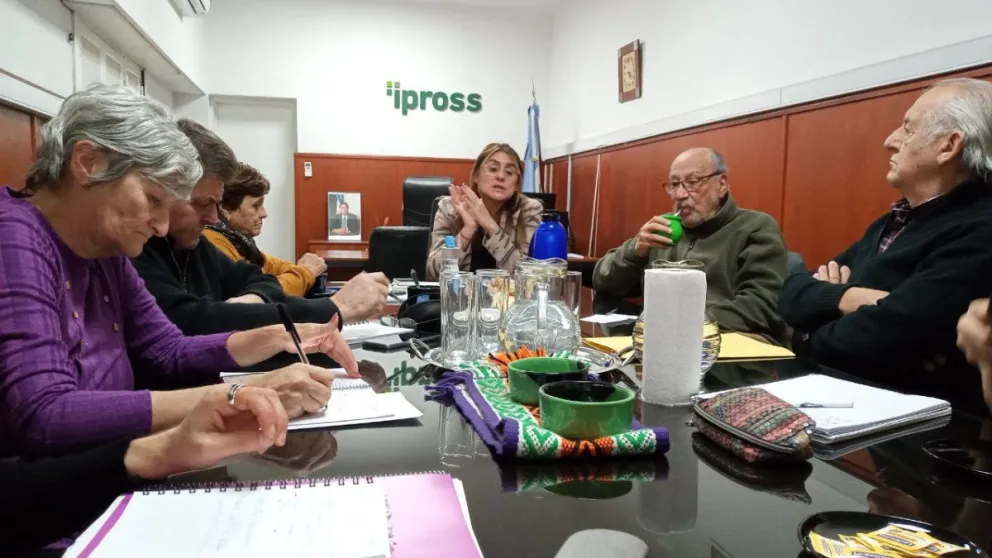 Anuncian a jubilados un mayor beneficio en medicamentos de enfermedades respiratorias