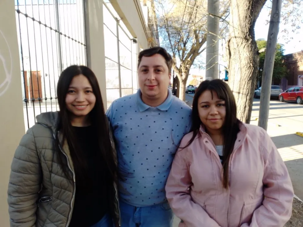 Tango Solidario con clases libres y presentaciones especiales: será este lunes 17 en la plaza seca de Viedma