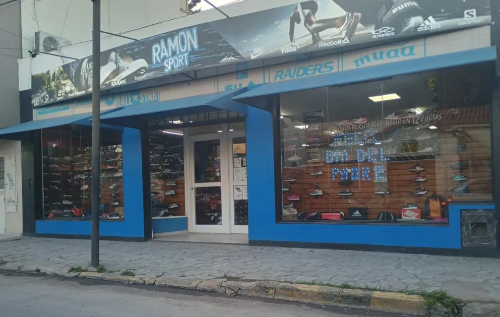 Robo a mano armada en una reconocida tienda deportiva