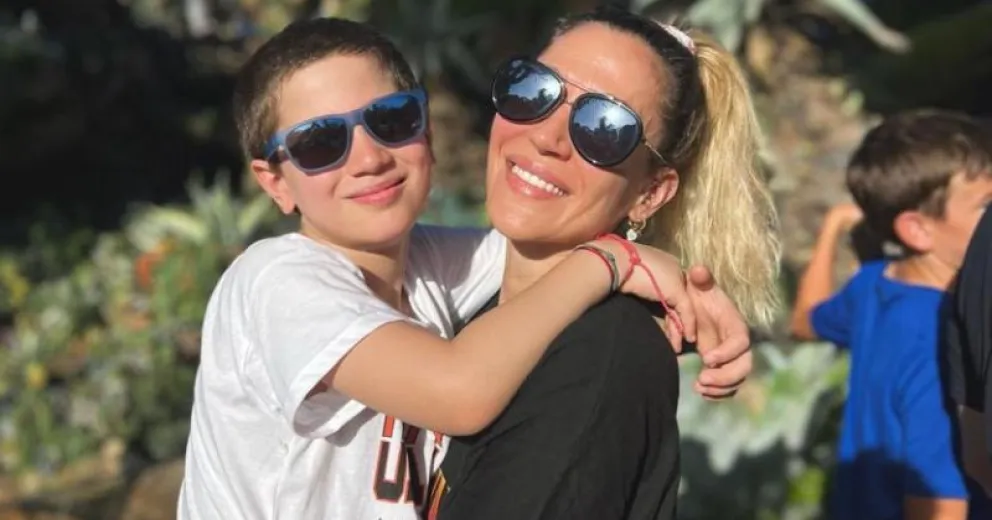 Aventuras en Río: Jimena Barón y su hijo disfrutaron en las playas brasileñas