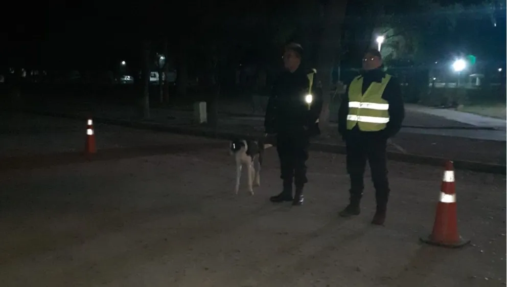 La Policía efectuó férreos controles de vehículos a lo largo y a lo ancho de la ciudad
