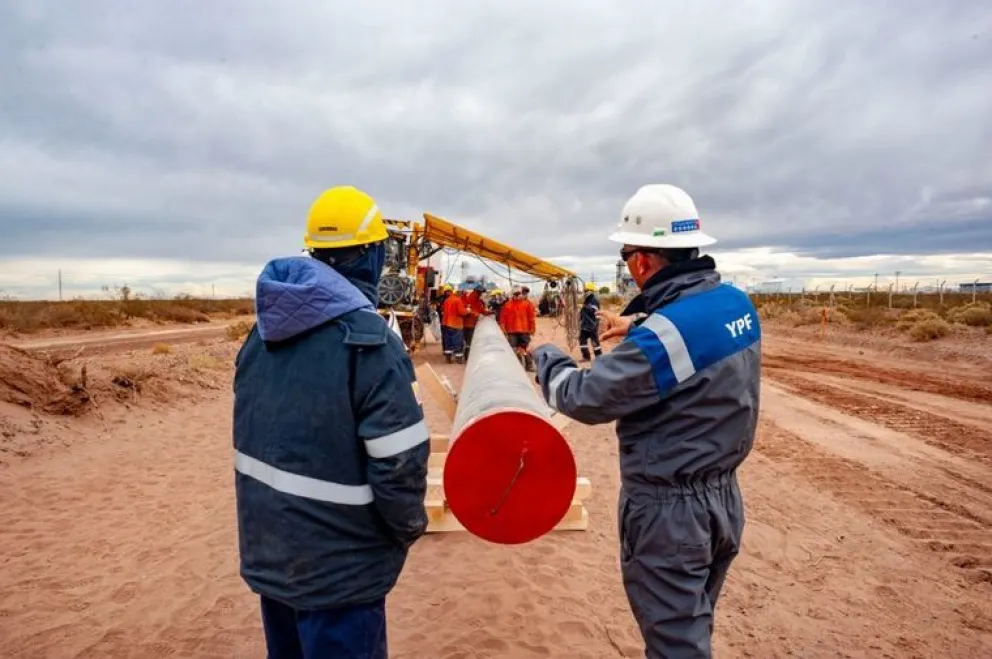 Sierra Grande: Provincia y Municipio compartieron avances del proyecto Vaca Muerta Sur con YPF