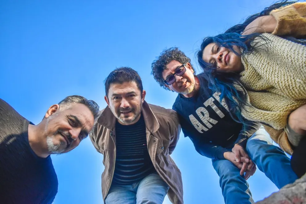 Interlunia regresa a los escenarios con su propuesta fresca y original