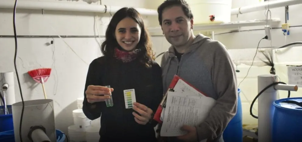 Estudiantes de San Antonio impulsan un proyecto de cultivo de truchas en agua salada