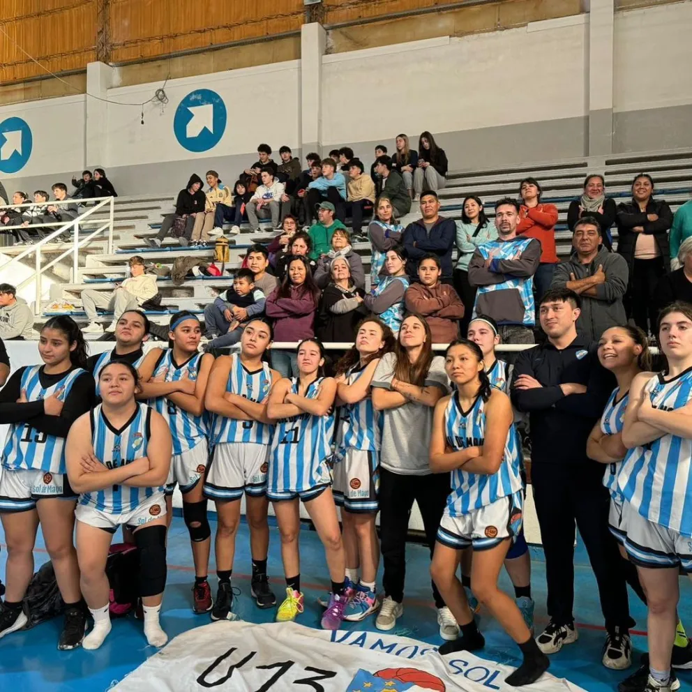 Las nuevas campeonas provinciales: U15 femenino de Sol en lo más alto