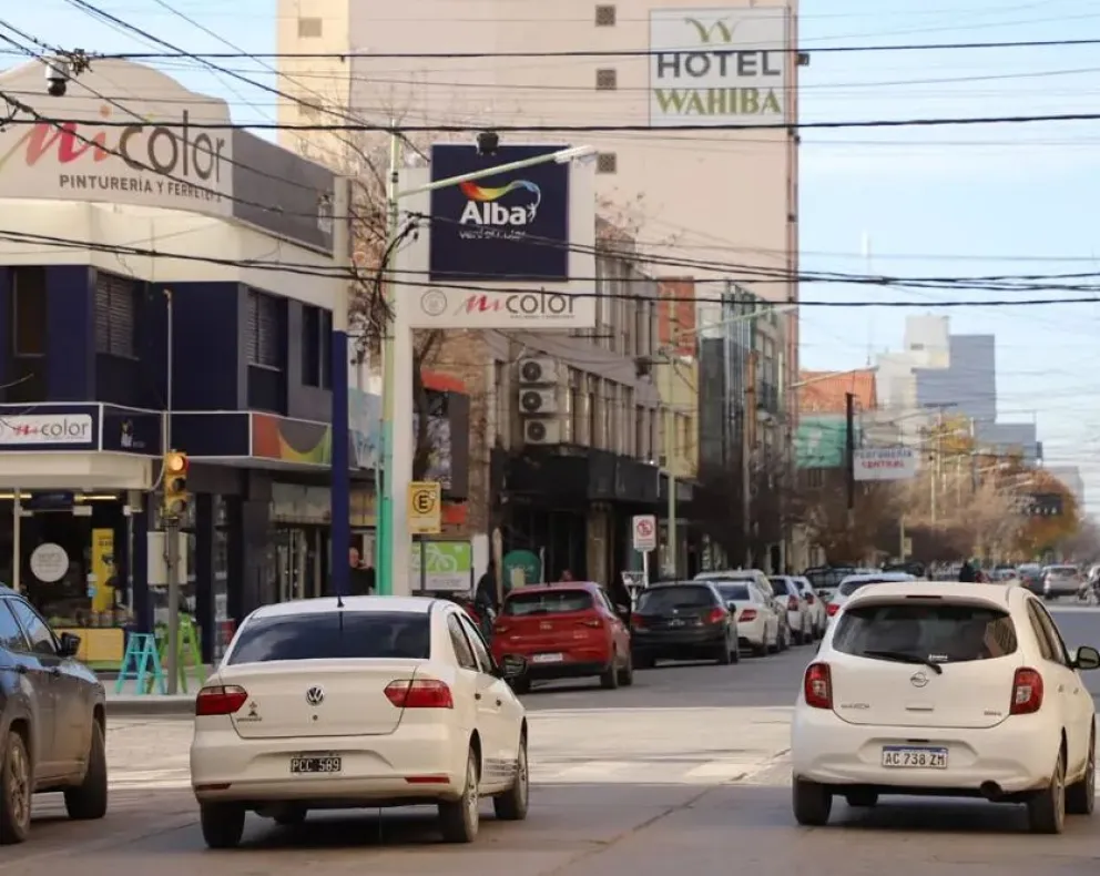 Cuáles son los requisitos laborales para realizar una actividad comercial