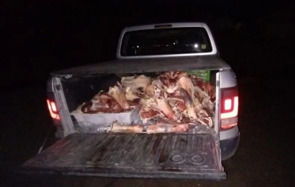 Policía Rural decomisó carne transportada sin documentación ni medidas sanitarias 