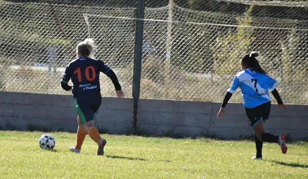“Vamos a buscarlo en las dos canchas”: Ybarra se anticipa a las finales del Apertura