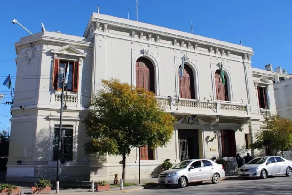 La Casa de Gobierno y el paso de Río Negro de territorio nacional a provincia