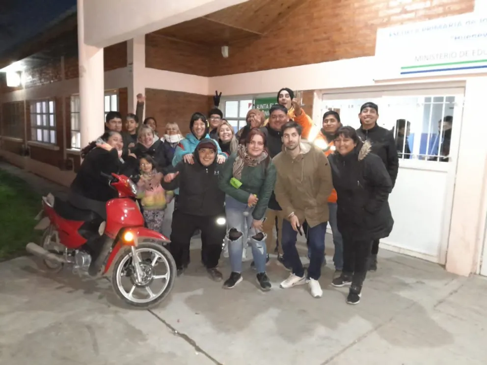 Elecciones vecinales en el barrio Lavalle: Alejandra Guerrero reelecta