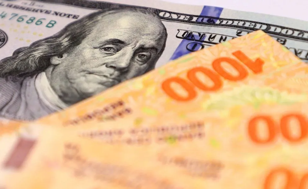 Se renueva el cupo de  200 dólares: cuántos pesos necesito para acceder