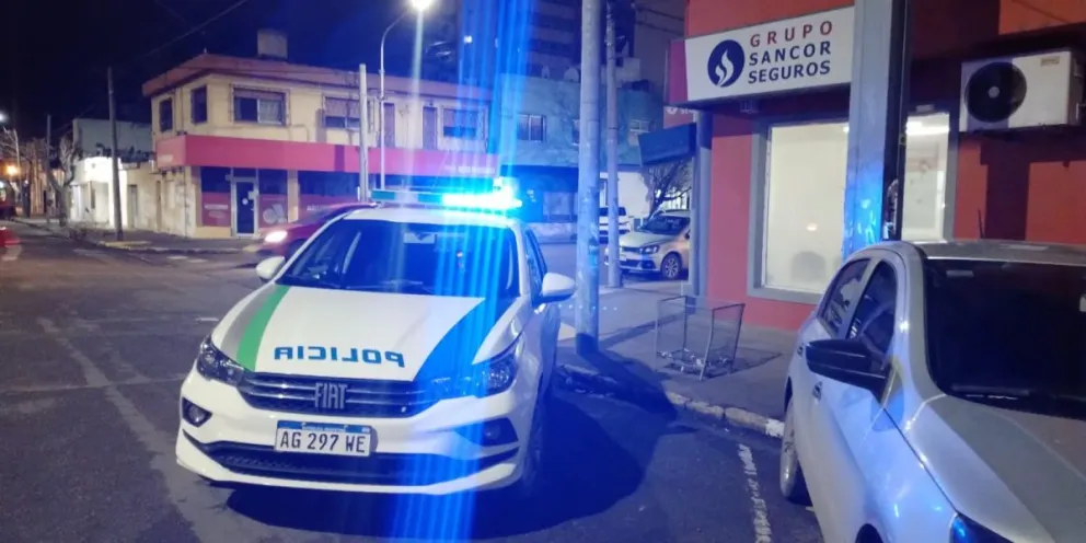Alboroto en el centro de la ciudad por abandono de un menor