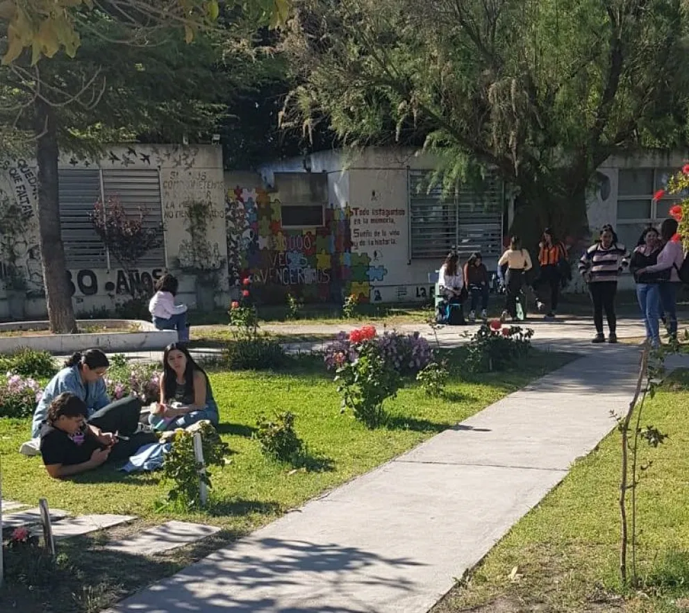 El CURZAS presenta innovadora oferta educativa regional