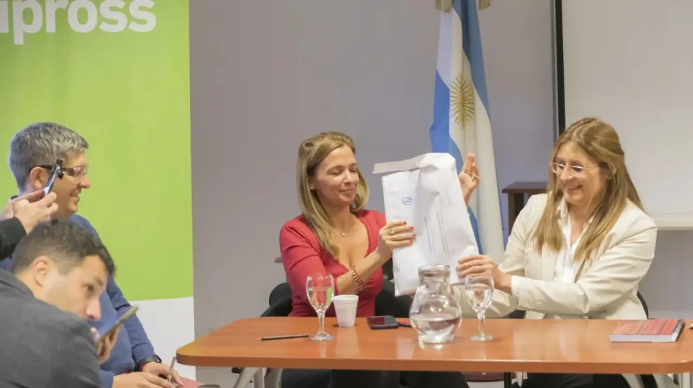 IPROSS recibió 14 ofertas para la compra de medicamentos oncológicos