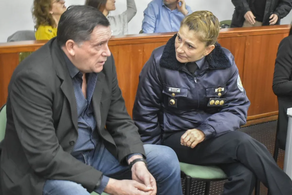 Antonio Mandagaray y Adriana Fabi, los padres del joven policía fallecido en 2021.