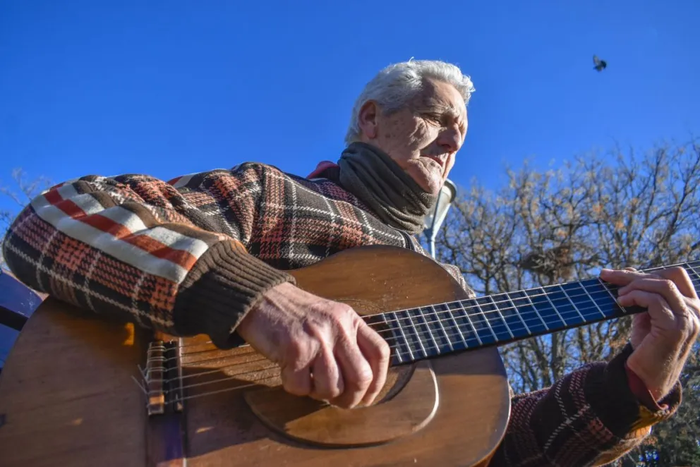 Guillo Costa: pasión por la música y el arte