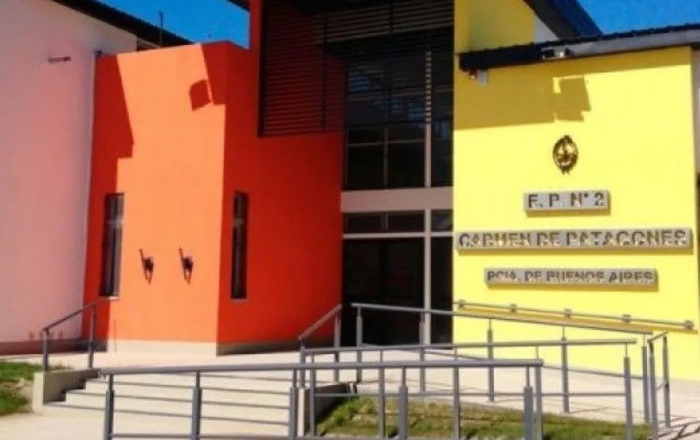 Patagones: el bullying fue el detonante de la pelea de padres afuera de la escuela
